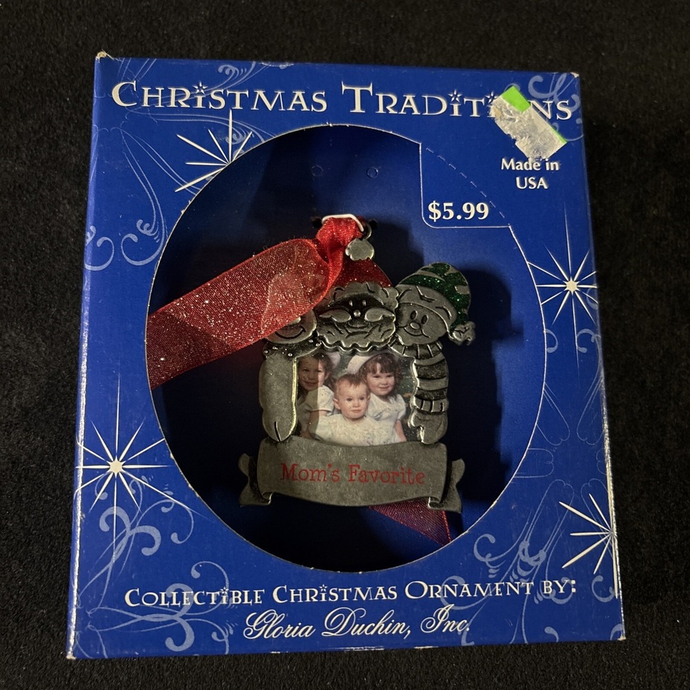 Gloria Duchin Christmas Traditions Pewter Ornament. Mom's Favorite (photo). NIP